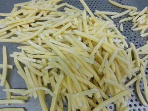 فرنچ فرایز 10 کیلویی با کیفیت بالا و بسته بندی بهداشتی